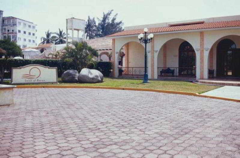 Villa Del Mar Grace Bay Eksteriør billede
